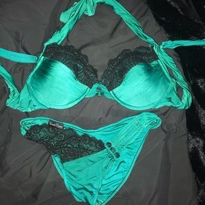Beach Bunny Bikini Green Set size L TOP L BOTTOM